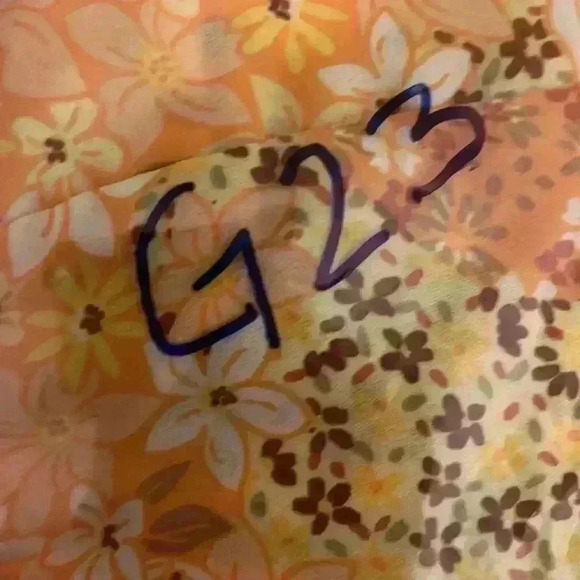 Sadie & Sage Womens Crop Top Blue S Smocked Back Adjustable Straps Dainty Fun - Picture 10 of 10